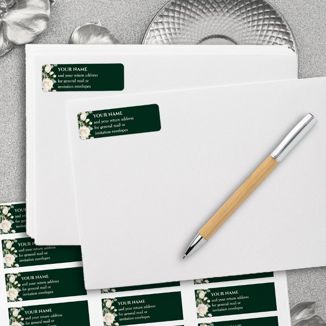 Étiquette Emerald Green White Roses Adresse de retour (Return Address Labels from the Princess Dress and Roses Quinceanera Collection by Darling & May)