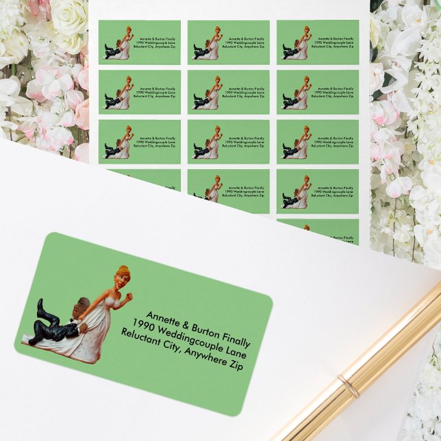 Étiquette Enfin Mariage Couple Funny Couple Interracial 2 (Finally Wedding Couple Funny Interracial Couple 2 Address Label)