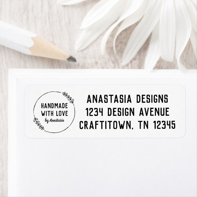 Étiquette Fabriqué à la main avec amour Doodle Wreath Craft  (En situation)