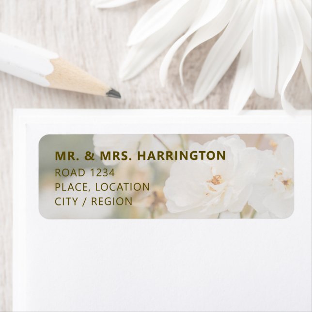 Étiquette Faded White Rose Photo Background Elegant Wedding (En situation)