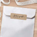 Étiquette Faux Kraft, Russe, aime le mariage étincelant<br><div class="desc">Cet élégant étiquette de mariage rustique présente les mots "laissez l'amour scintiller" en caractères gris foncé contre un kraft comme un arrière - plan motif. C'est génial pour étiqueter vos cadeaux de mariage. Il est facile de personnaliser : remplacez simplement le texte de l'espace réservé pour ajouter vos propres informations....</div>
