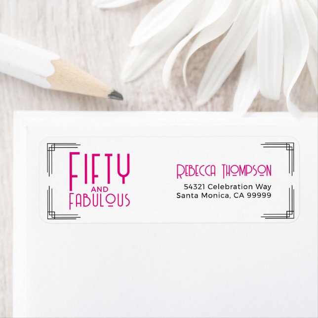 Étiquette Fifty and Fabulous Hot Pink Art Deco 50th Birthday (En situation)