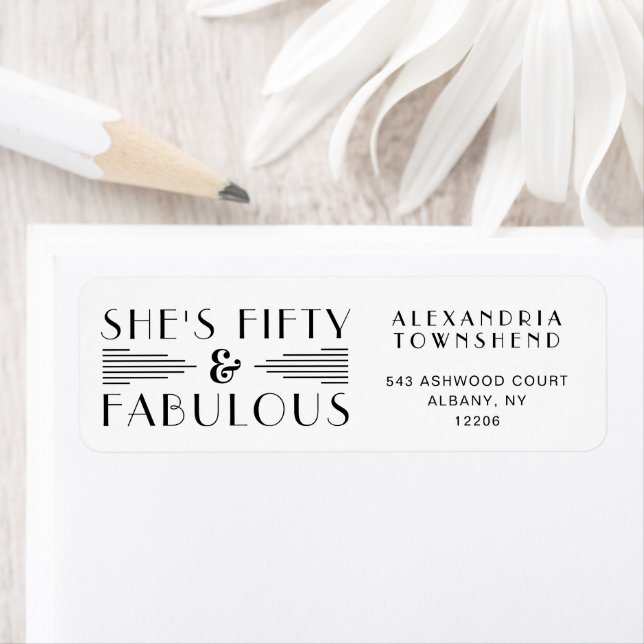 Étiquette Fifty & Fabulous White Art Deco 50th Birthday (En situation)