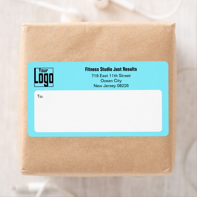 Étiquette Fitness Business Logo Electric-Blue Black Shipping (En situation)