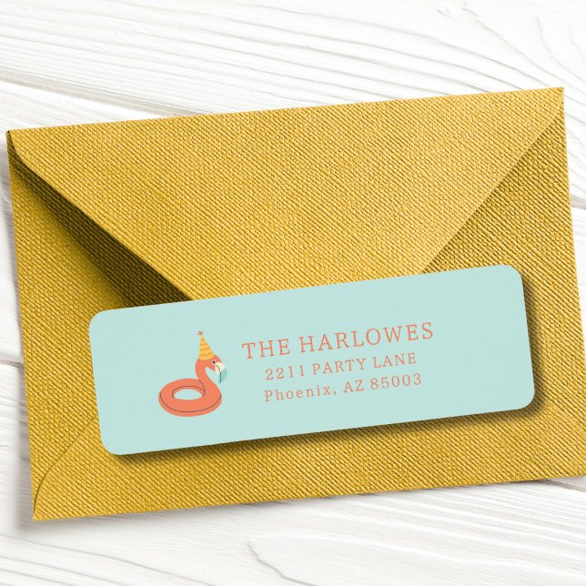 Étiquette flamant rose gonflable pour enfants fête d'anniver (flamingo birthday pool party invitation return address label modern )