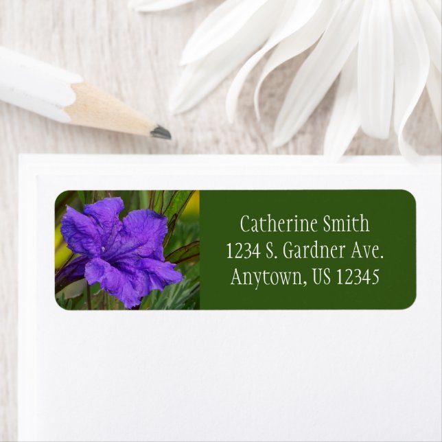 Étiquette Fleur de pétunia mexicaine / Violet bleu & vert / (En situation)