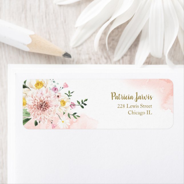 Étiquette Fleurs aquarelles rose blush (En situation)
