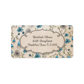 Étiquette fleurs bleues blanches sur beige