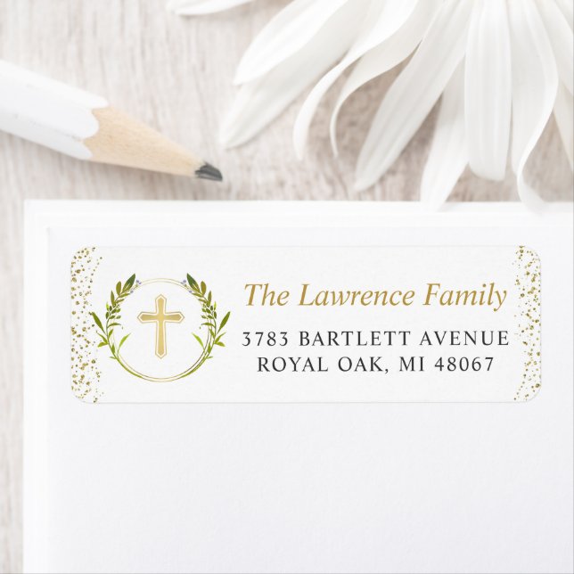 Étiquette Gold Cross Greenery Wreath Adresse de retour (En situation)
