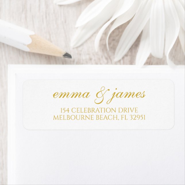 Étiquette Gold | Modern Minimal Script Return Address Label (En situation)