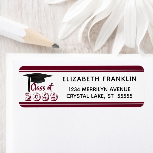 Étiquette Graduation Maroon Bourgogne Année de classe (En situation)