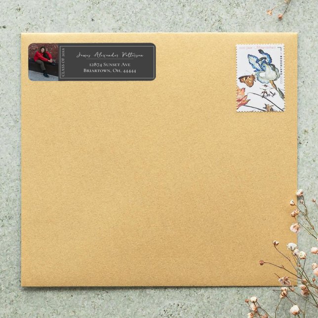 Étiquette Graduation photo minimaliste | Adresse grise (Gray Minimalist Photo Graduation Address Label)