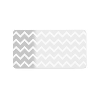 Étiquette Gray and White Zigzag Stripes.