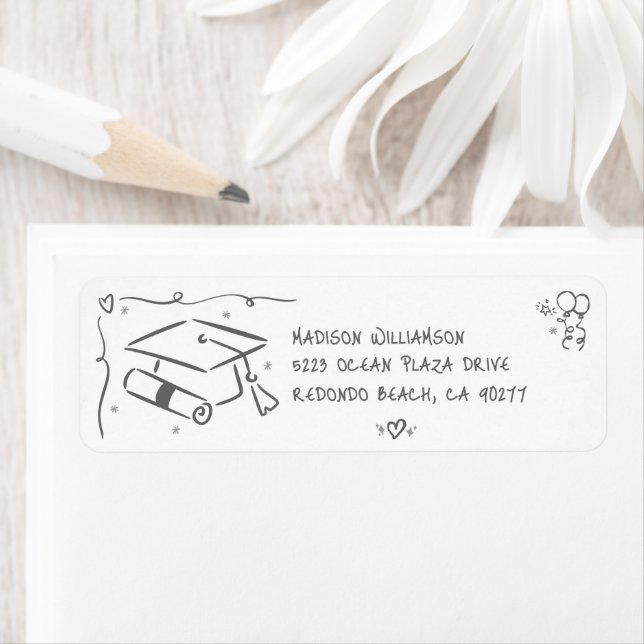 Étiquette Gray White Hand Drawn Doodles Graduate Cap Address (En situation)
