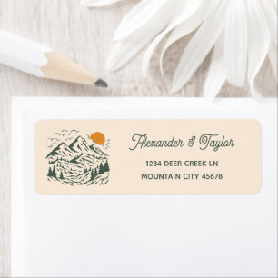 Étiquette Green Retro Mountain Landcape Mariage Adresse