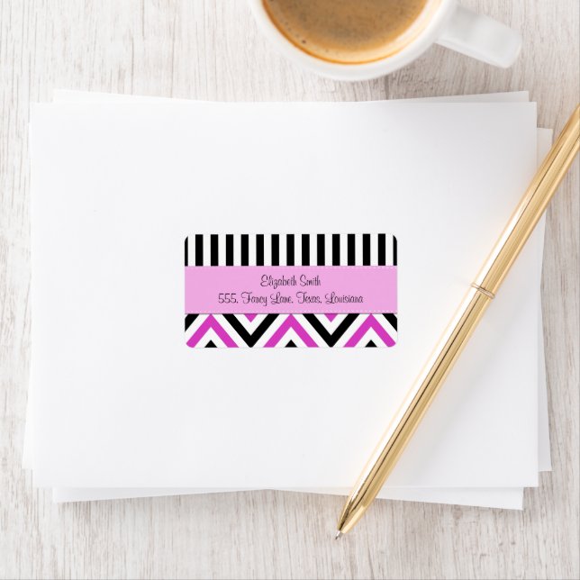Étiquette Grilles, Lignes, Zigzag, Chevron, Noir, Rose (En situation)