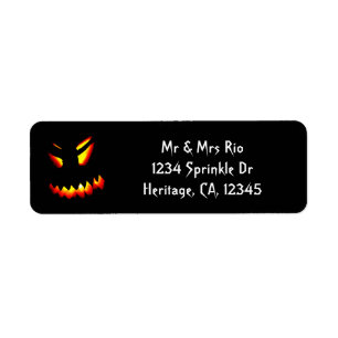 Étiquette Halloween Jack-o'-lantern font face à l'étiquett