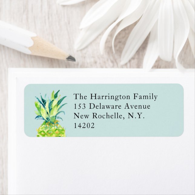 Étiquette Hand-Painted Pineapple Soft Aqua Return Address  (En situation)