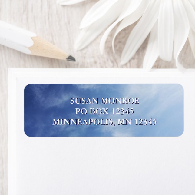 Étiquette Hazy Clouds Blue Sky Photo (En situation)