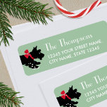 Étiquette Joli Christmas Scottie Dog Green Editable Adresse<br><div class="desc">Ajoutez un peu de charme fantaisiste à la saison des fêtes avec ces étiquettes d'adresse de retour mignonnes. Un modèle modifiable, personnalisé avec votre nom et adresse, parfait pour les cartes de Noël et les cadeaux. Ce design festif présente l'oeuvre originale d'un chien écossais portant un arc rouge, alors qu'il...</div>