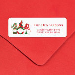 Étiquette Jote Christmas Gnomes Adresse de retour<br><div class="desc">Jolie étiquette d'adresse de retour de Noël avec trois gnomes de style scandinave avec un casquette rouge et vert saisonnier. Personnalisez facilement votre nom et votre adresse en typographie rouge.</div>