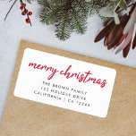 Étiquette Joyeux Noël | Adresse de retour de typographie rou<br><div class="desc">Étiquette simple et élégante "Joyeux Noël" d'adresse de retour dans une typographie minimaliste moderne rouge profond. Vos noms et adresses peuvent être facilement personnalisés pour un étiquette unique avec une touche personnelle à associer à notre gamme de cartes de vacances dans le même design!</div>