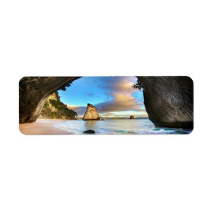 Étiquette libre-image-domaine-public-15 PIRATE TREASURE CAVE