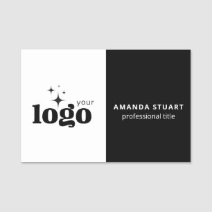 Étiquette magnétique du nom de l'employé avec logo