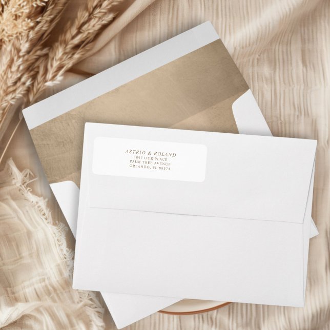 Étiquette Mariage de calligraphie moderne Faux Gold Adresse (Créateur téléchargé)