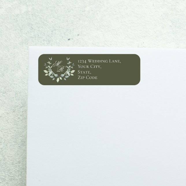 Étiquette Mariage Monogramme Floral Script Vert Sauge (Olive green floral crest monogram label with script text, modern minimalist wedding look)