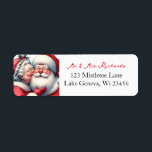 Étiquette Mme Clause Kissing Père Noël Cute Christmas<br><div class="desc">Jolie étiquette d'adresse de retour personnalisée à l'ancienne. Adorable pour les cartes de Noël. Mme Clause embrassant Père Noël sur la joue. Un art mignon qui vous donne cette ambiance nostalgique de Noël.</div>
