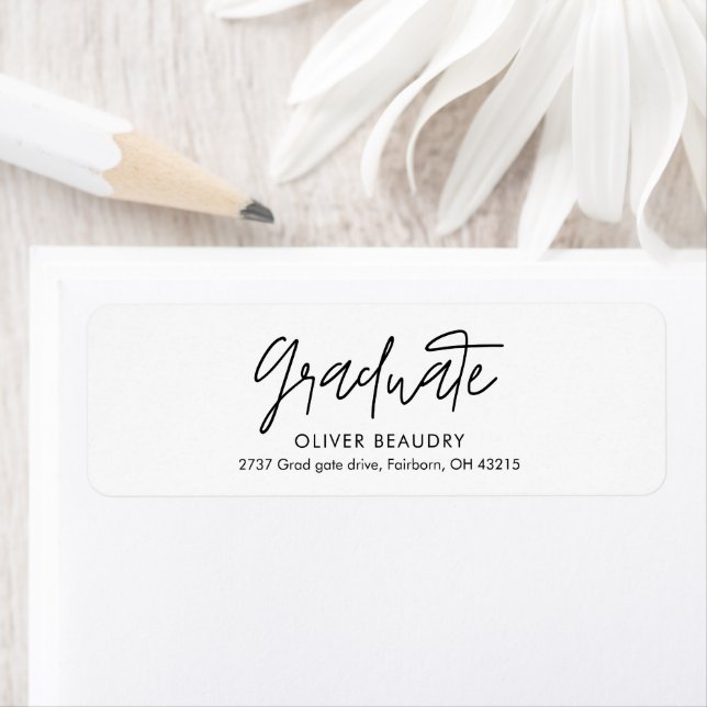 Étiquette Modern Calligraphy Graduation Return Address (En situation)