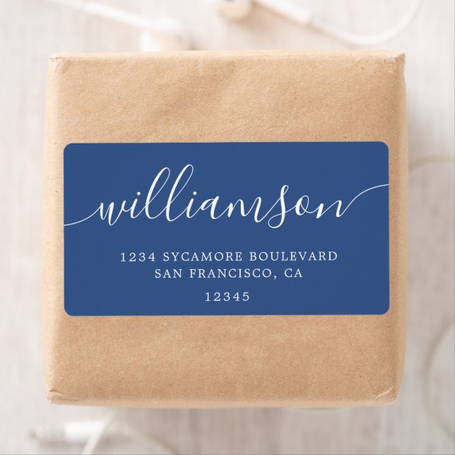 Étiquette Modern Classic Blue Family Adresse de retour (En situation)