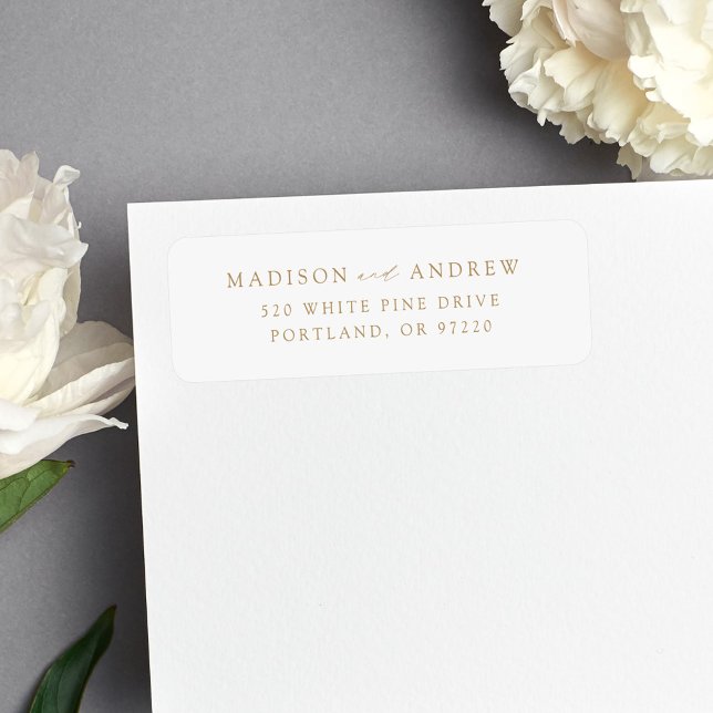 Étiquette Modern Elegant Gold Script Mariage Adresse de reto (Créateur téléchargé)
