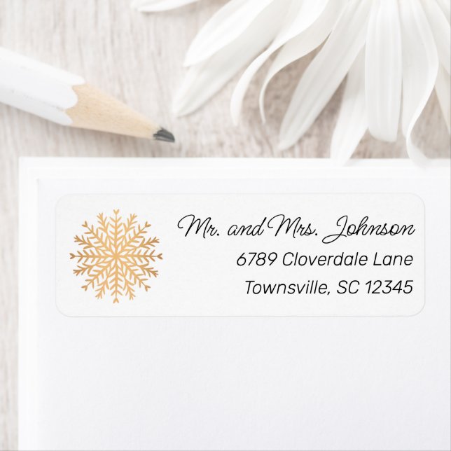 Étiquette Modern Faux Gold Snowflake Return Address (En situation)