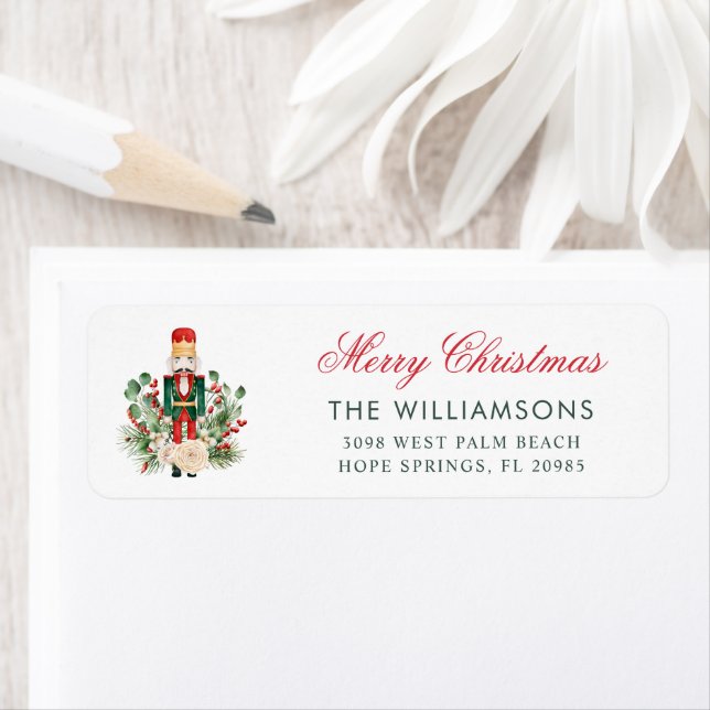 Étiquette Modern Nutcracker Merry Christmas Return Address (En situation)