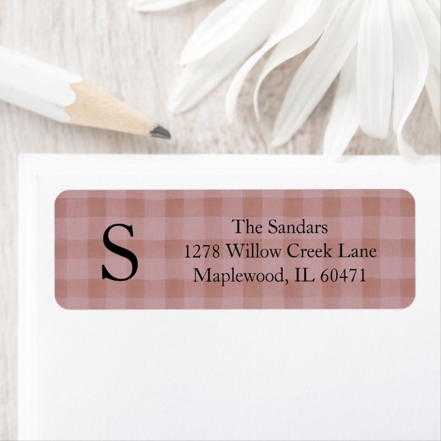 Étiquette Modern Rustic Plaid Return Address Labels (En situation)