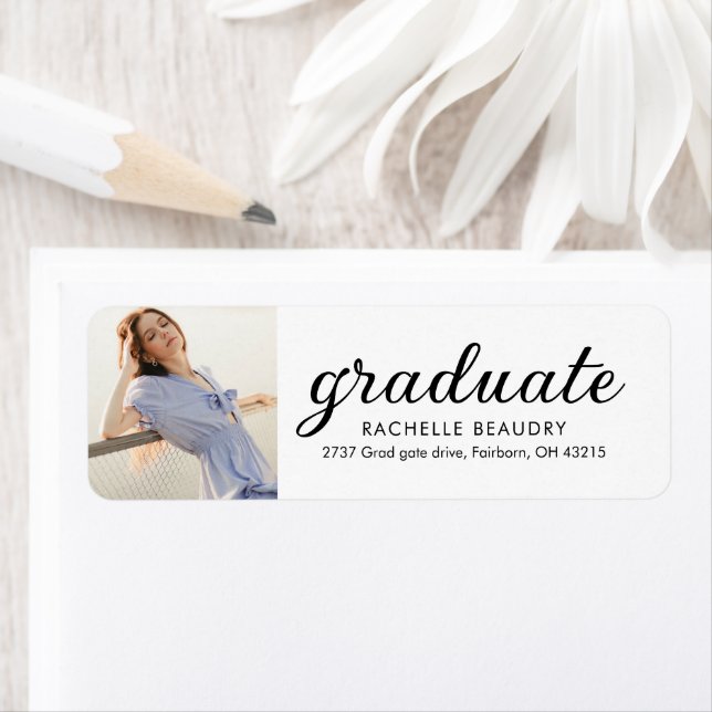 Étiquette Modern Simple Graduation Photo Address Label (En situation)