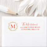 Étiquette Monogram Christmas Wreath Botanique Adresse de ret<br><div class="desc">Envoyez vos cartes de fin de année en style avec ces étiquettes d'adresse de retour festives avec une couronne botanique de Noël. Ajoutez simplement votre initiale,  votre nom et votre adresse pour personnaliser.</div>
