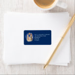 Étiquette Nativité Nom de retour Adresse Christmas Blue<br><div class="desc">Une belle scène de la Nativité peinte contre un arrière - plan bleu foncé, avec Marie, Joseph et bébé Jésus dans une crèche, est à gauche, et votre nom et vos coordonnées de retour sont à droite que vous pouvez facilement personnaliser. Vous pouvez également modifier le style de police et...</div>