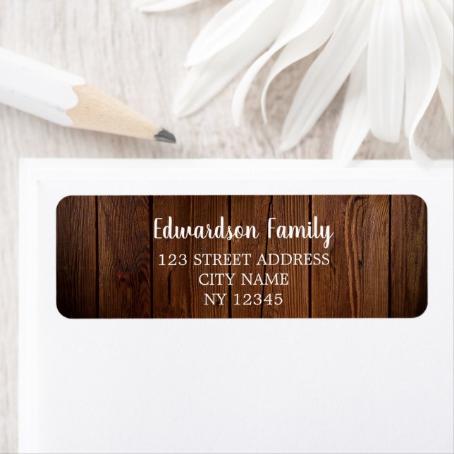 Étiquette nom de famille typographie bois rustique adresse d (En situation)