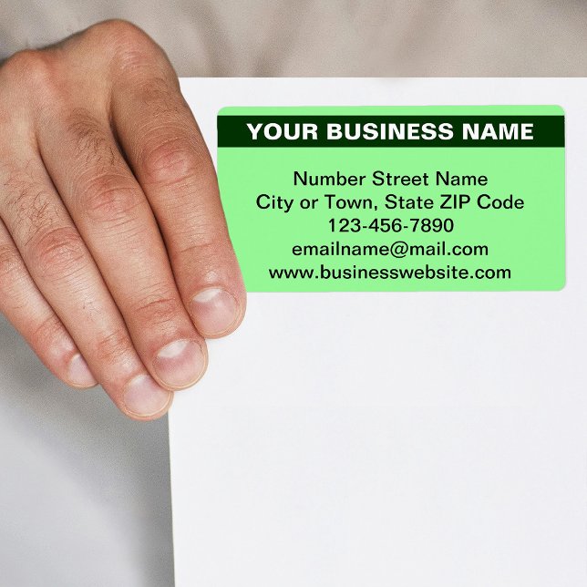 Étiquette Nom d'entreprise en surbrillance sur un fond vert  (Light green shipping label with your highlighted business name)