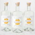 Étiquette Orangecello sur mesure<br><div class="desc">Bouteille d'arancello élégant et moderne étiquette avec le texte orangecello, fait maison avec amour et votre nom en calligraphie chic script et typographie moderne sur un arrière - plan blanc avec une touche élégante de jolies tranches d'aquarelle orange et orange. Ajoutez simplement votre nom ou votre entreprise. Conçu exclusivement pour...</div>