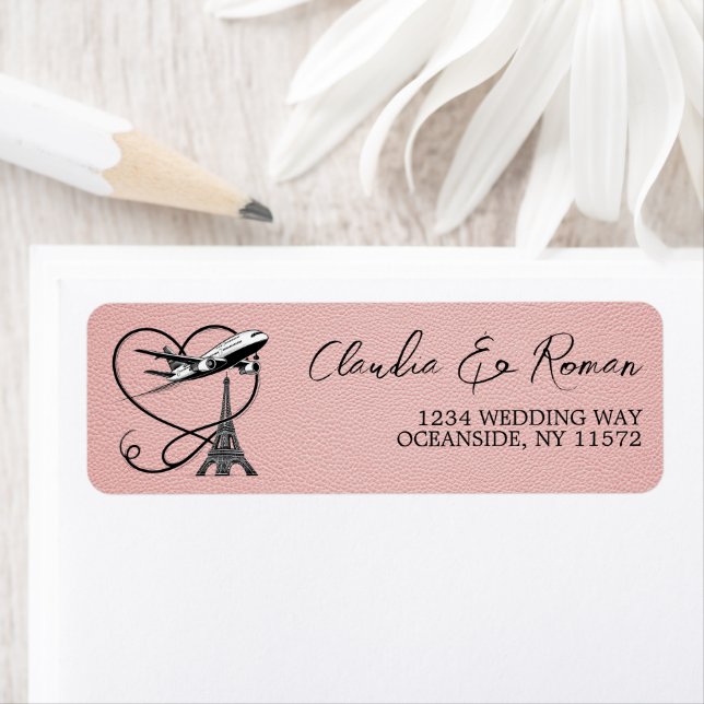Étiquette Passeport Paris rose (En situation)
