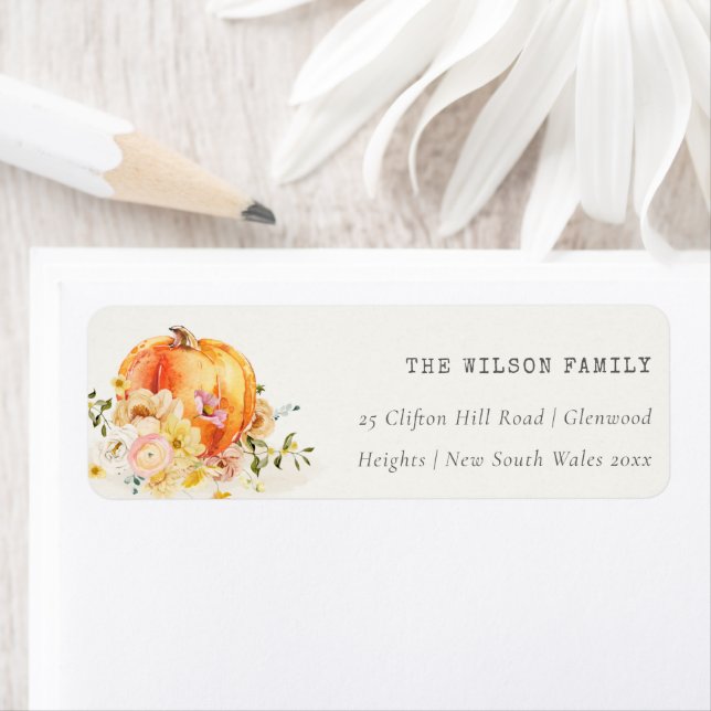 Étiquette Pastel Soft Floral Citrouille Thanksgiving Adresse (En situation)