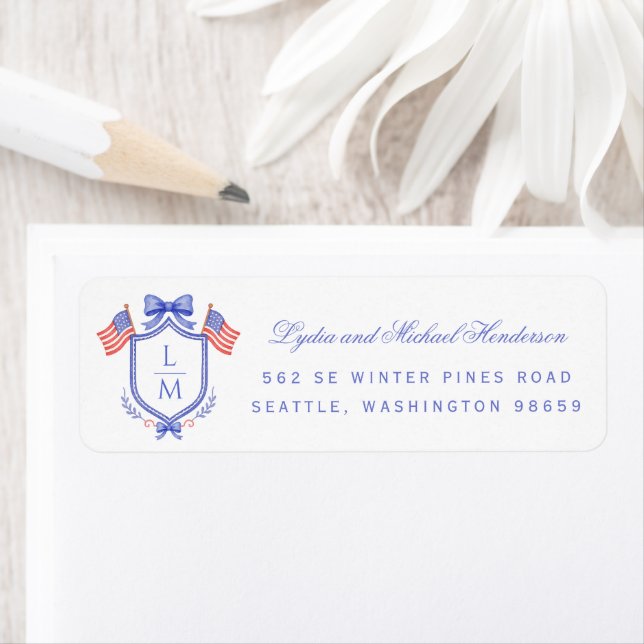 Étiquette Patriotic Crest Wedding Return Address (En situation)