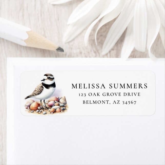 Étiquette Plover and Seashells Return Address Label (En situation)