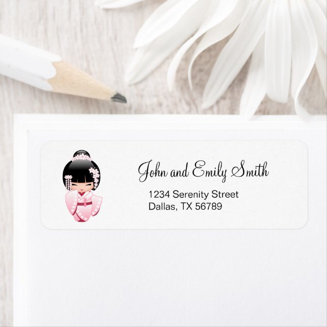 Étiquette Poupée blanche Kimono Kokeshi - mignonne Geisha Gi (En situation)