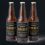 Étiquette Pour Bouteilles De Bière 40th Birthday Born 1983 Ajouter Nom Black Gold<br><div class="desc">Anniversaire personnalisé ajoutez votre nom et étiquette de bière année. Modifiez le nom et l'année avec le modèle fourni. Un merveilleux accessoire de fête d'anniversaire personnalisé. Plus de cadeaux et de fournitures de fête disponibles avec le design "normes de fixation" dans le magasin.</div>