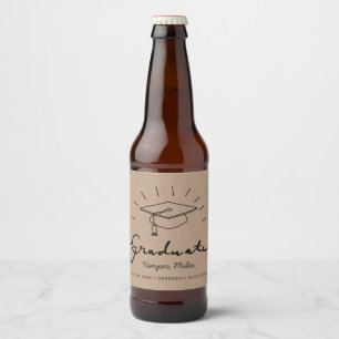 Étiquette Pour Bouteilles De Bière Casquette de diplôme doodé avec la fête des rayons
